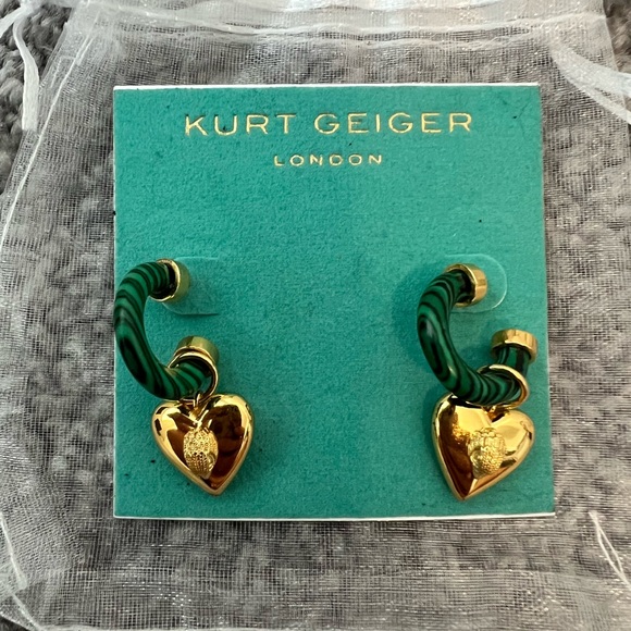 Kurt Geiger Green Hoop Heart Raven Earrings NWT - Picture 3 of 8